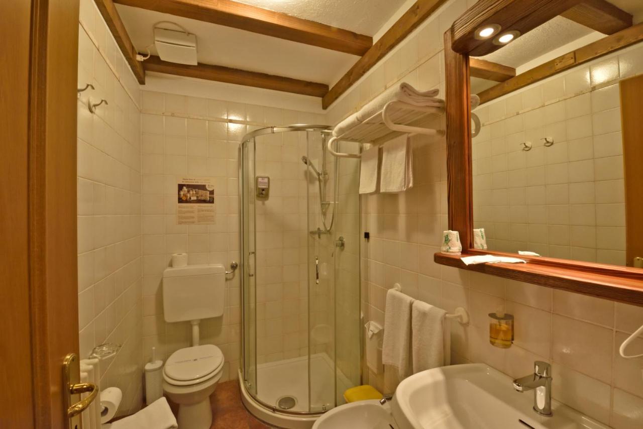 La Roche Hotel Appartments Аоста Екстериор снимка